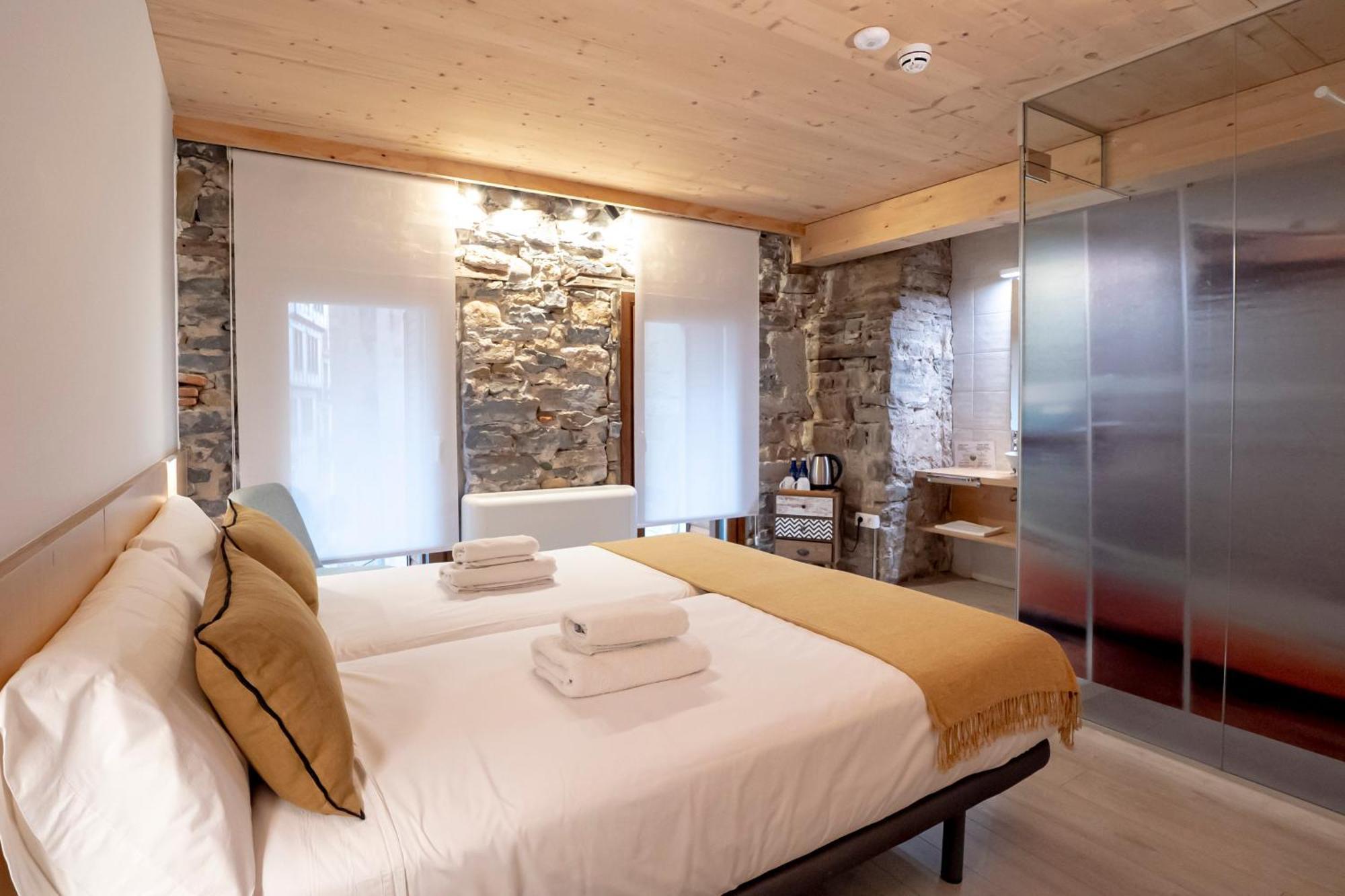 Aristondo Boutique Pentsioa Hotel Getaria Exterior photo